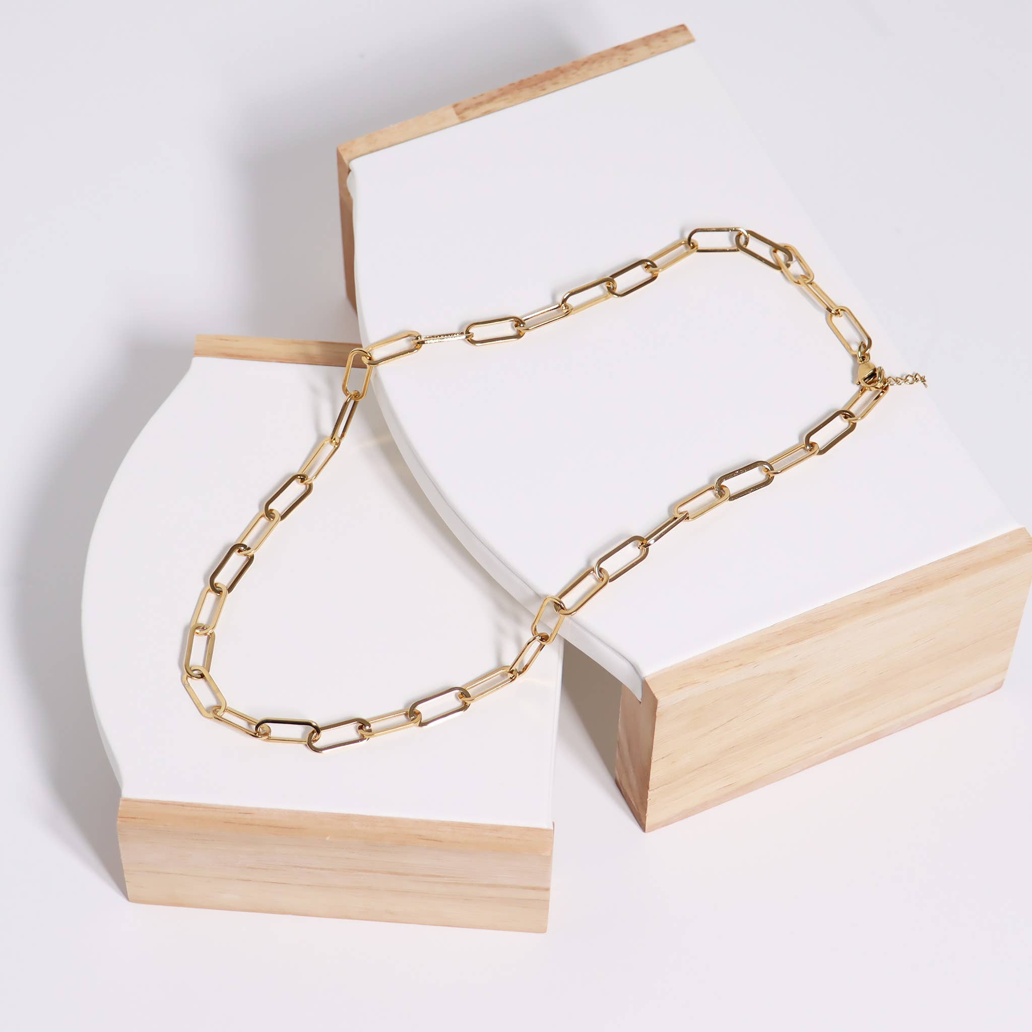 Gold Paperclip Chain Necklace